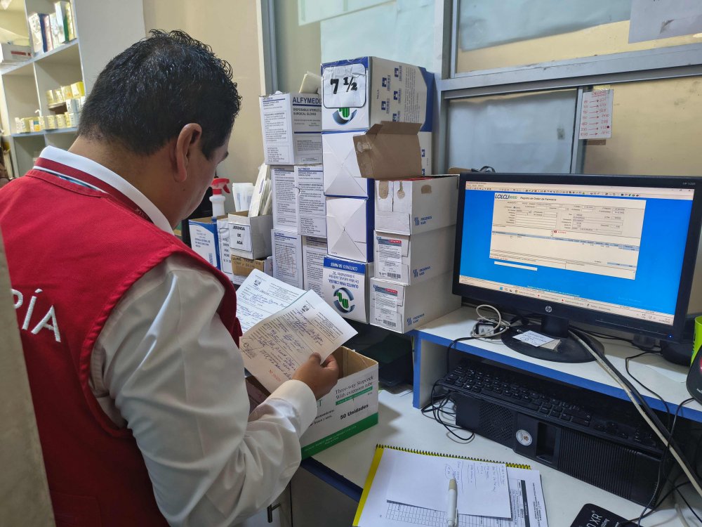 4 Emergencia farmacia.jpg