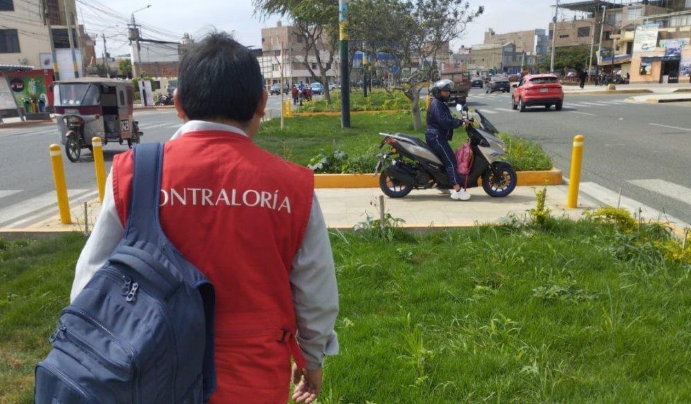 Av. Paciico 1.jpg