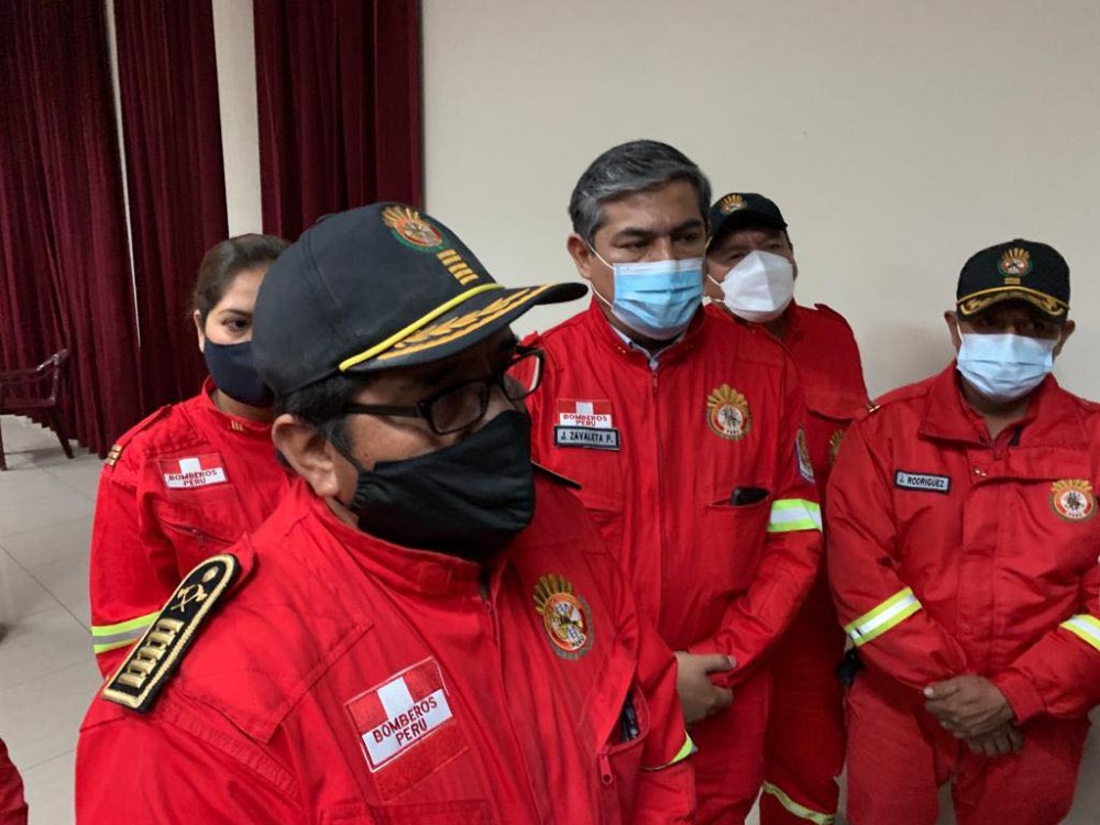 Bomberos Chimbote.jpg