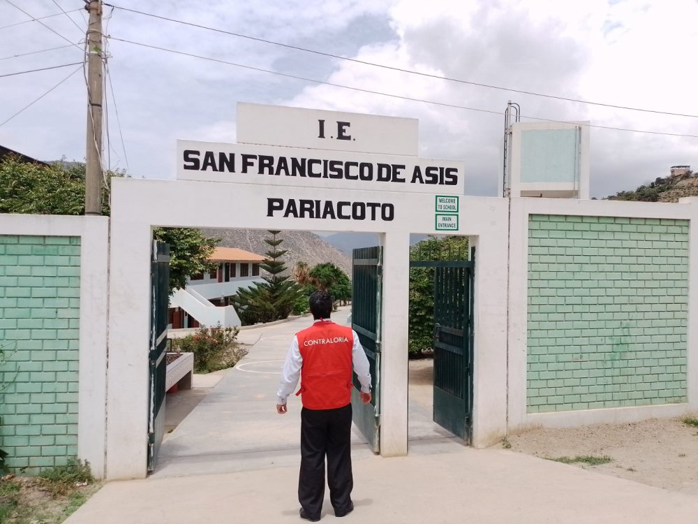 Colegio Pariacoto.jpg