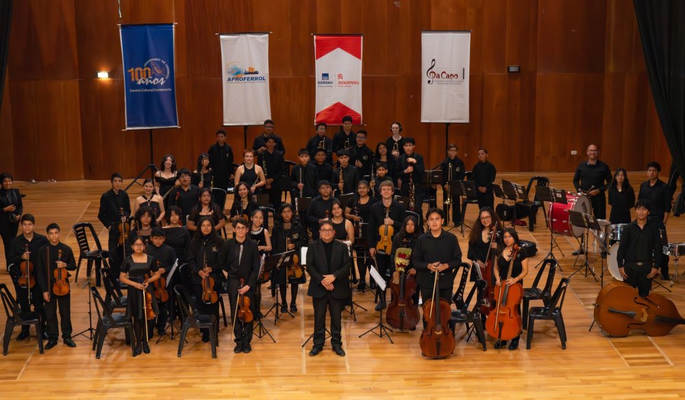 Orquesta Sinfonica Chimbote.jpg
