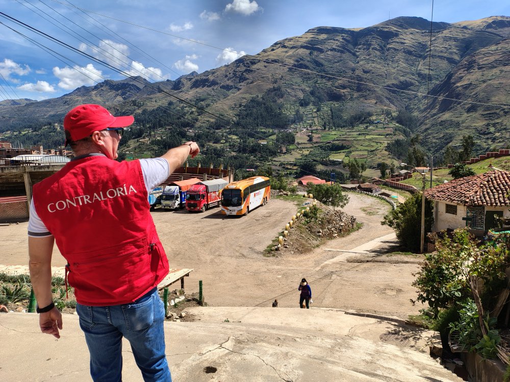 terminal terrestres de Huari (3).jpg