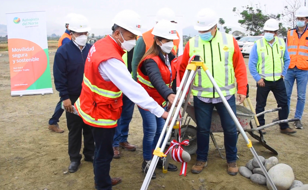 Ministro Silva supervisó obras de la Vía de Evitamiento de Chimbote y colocó primera piedra en ampliación de 30 kilómetros