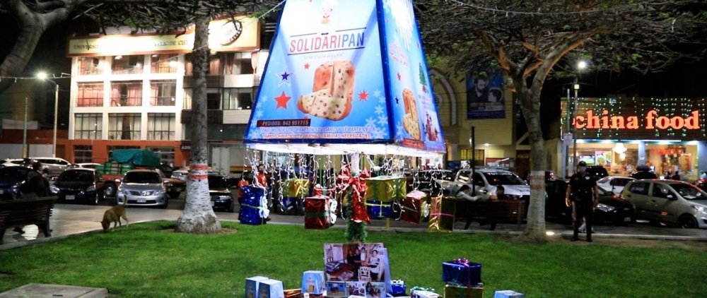 17 empresas e instituciones participarán del arreglo de árboles y encendido de luces de la plaza de armas por Navidad