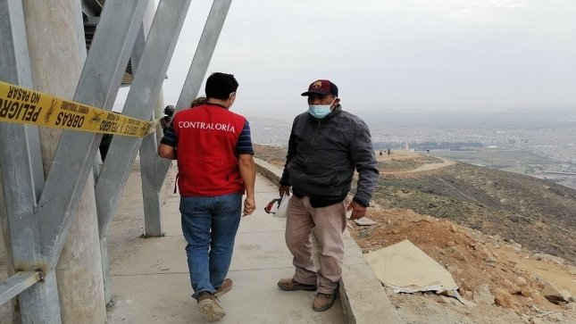 Contraloría detectó deficiencias en obra del mirador Cerro de la Juventud en Chimbote