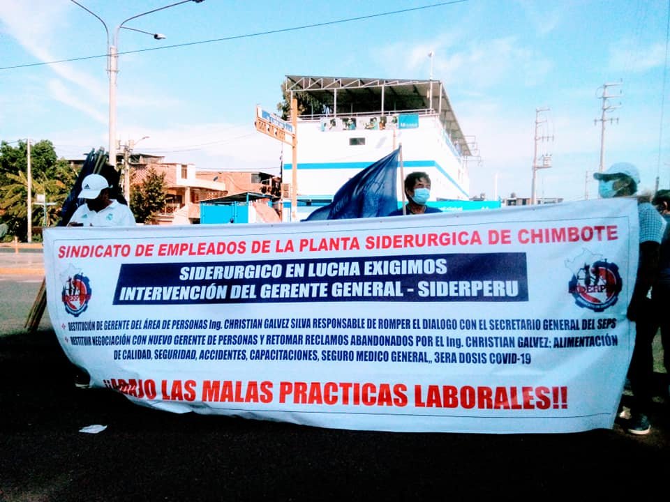 Sindicato de empleados de Siderperú cumplió con  éxito plantón del martes 22 de marzo