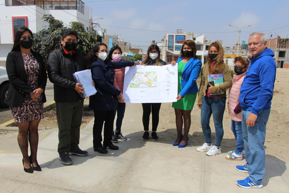 UCV Chimbote entrega expediente técnico para la construcción de parque en Paseo del Mar