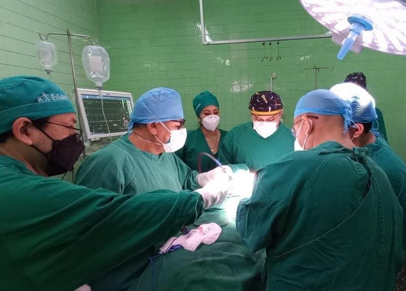EsSalud Áncash realiza exitosas cirugías de reemplazo total de hombro