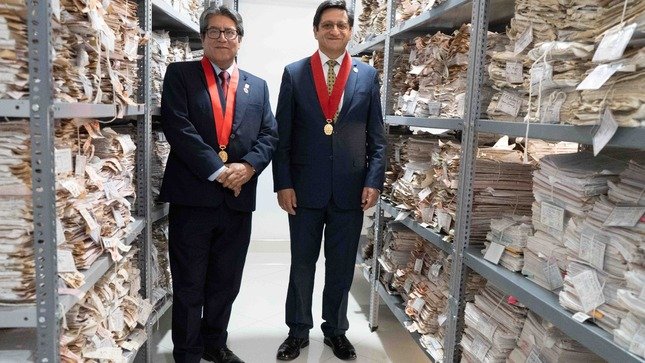 Corte de Áncash elimina 10 toneladas de documentos para descongestionar su archivo