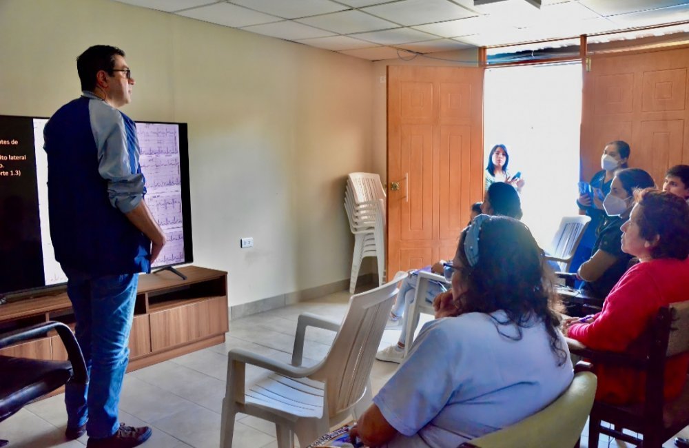 EsSalud Huaraz inicia capacitaciones a personal de salud para reforzar la práctica profesional