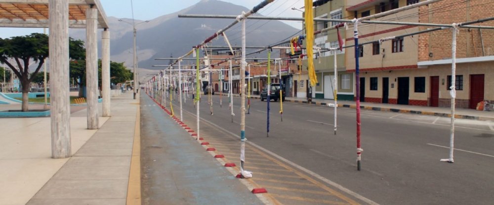 Municipalidad Provincial del Santa comenzó con la instalación de los stands para la feria artesanal por la fiesta de San Pedrito