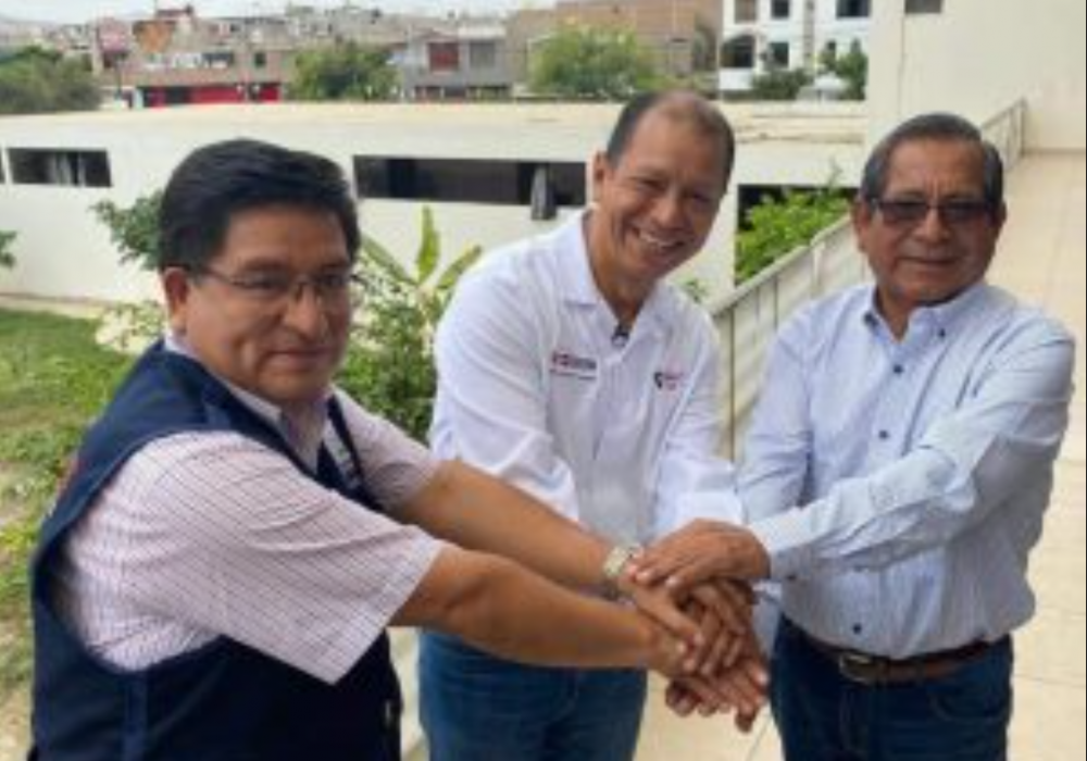 Legisladores de Perú Bicentenario atienden demandas ciudadanas en Moquegua, Huánuco y Áncash