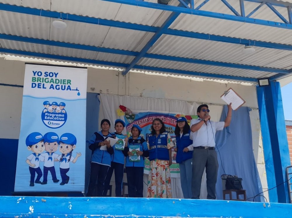 Chimbote: estudiantes juraron como brigadieres del agua de la SUNASS