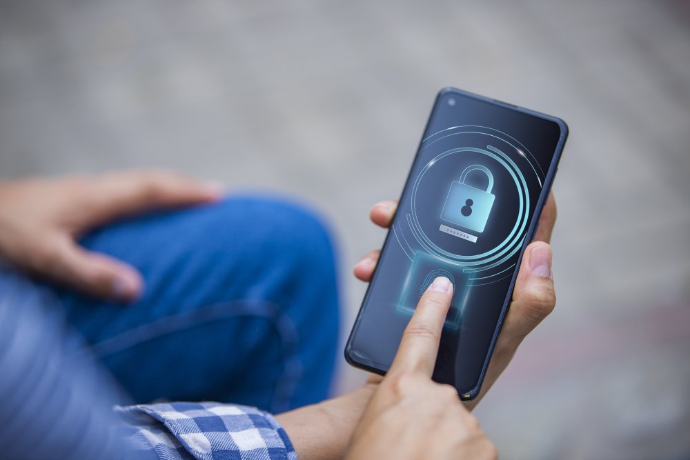 Mi celu seguro: ¿qué medidas preventivas puedo tomar para proteger mi información personal ante un posible robo de celular?