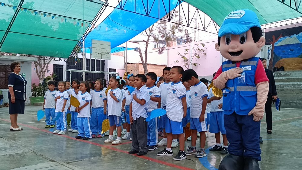 Sunass convoca a estudiantes, docentes y colegios a participar en concurso “Gota de Oro”