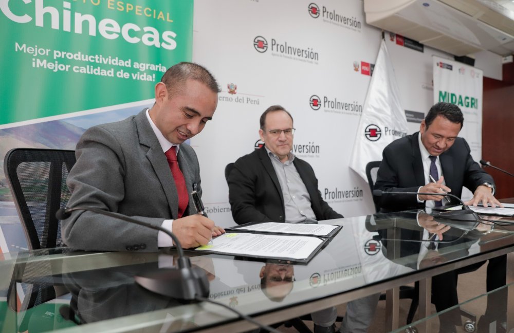 Gobierno Regional de Áncash y el Midagri firman convenio para el saneamiento físico legal de las tierras del proyecto especial Chinecas