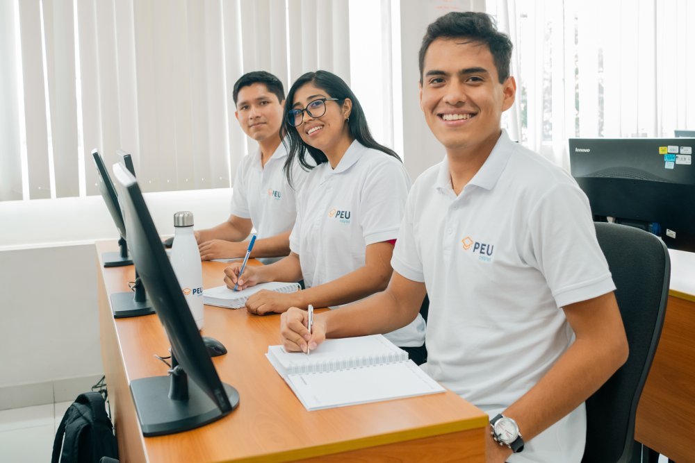Osiptel otorgará 60 becas integrales para estudiantes y recién egresados de Derecho, Ingeniería y Economía