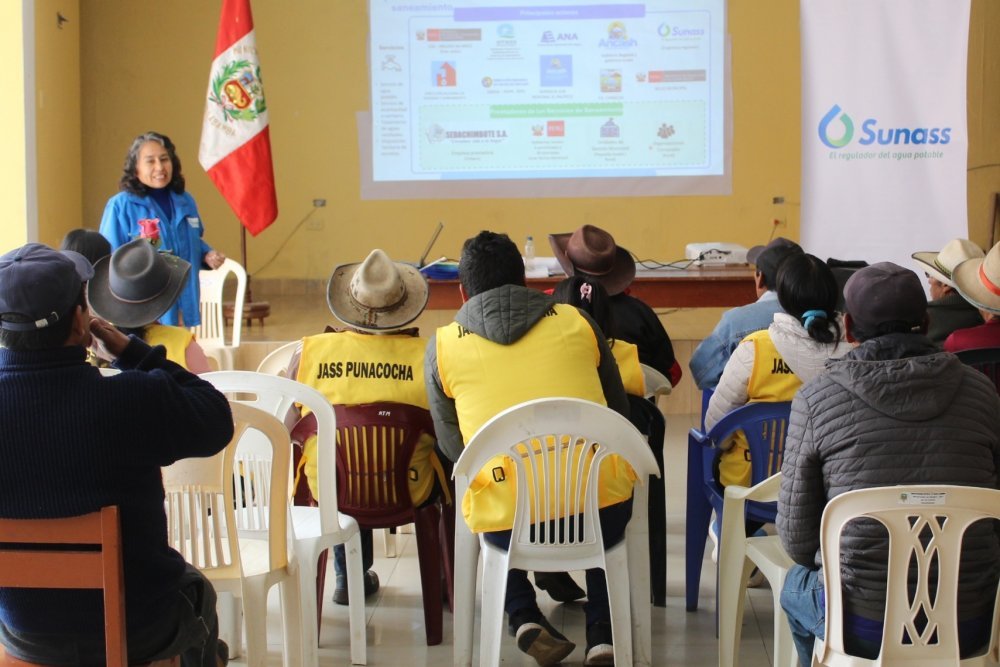 Sunass promueve pago de cuota familiar entre prestadores rurales de Sihuas