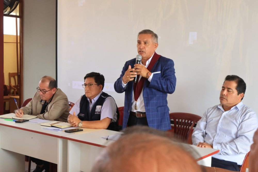 Alcalde (E) Felipe Mantilla exige presencia del ministro de transportes en Chimbote por problemas en la vía de evitamiento
