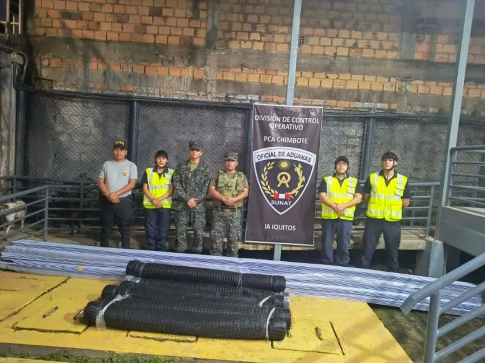 Incautan productos de origen extranjero durante operativo multisectorial en el puerto del Centro Poblado de Chimbote