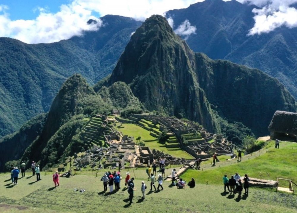 Sobrecarga turística en ciudad inca de Machu Picchu y Red de Caminos Inca pone en peligro patrimonio mundial