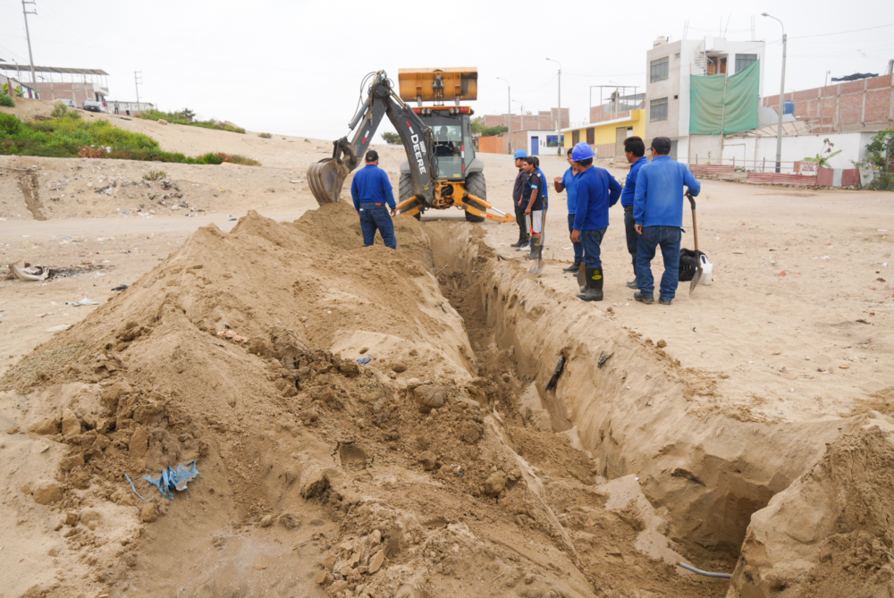 Sedachimbote clausura conexiones clandestinas en A.H. Pueblo Unido