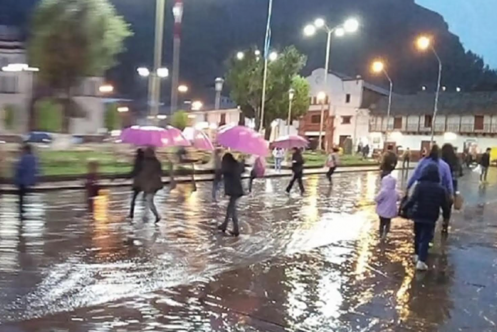 Alerta hasta el 14 de diciembre | lluvias en la sierra sur y centro, e incrementos de vientos en la costa central