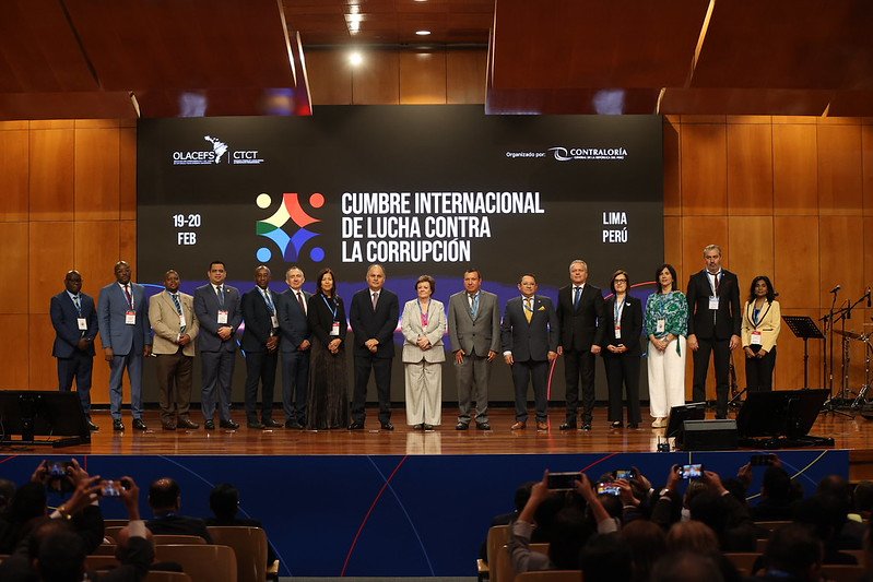Más de 30 contralorías del mundo se comprometen a fortalecer el control gubernamental para enfrentar la corrupción transnacional