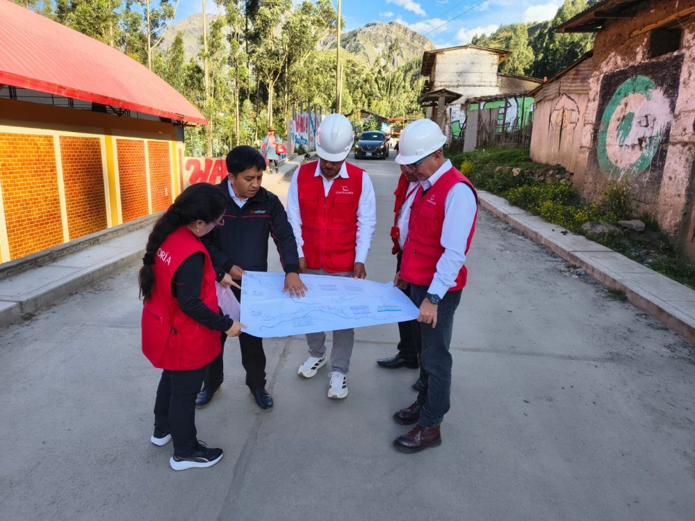 Operativo multidisciplinario: Contraloría interviene en obra vial paralizada de S/ 12 millones en Chavín de Huántar