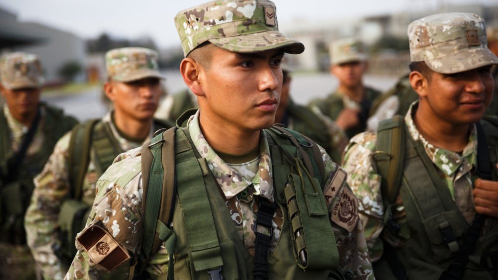 Congreso aprueba incremento de 50% en la asignación económica para jóvenes del Servicio Militar