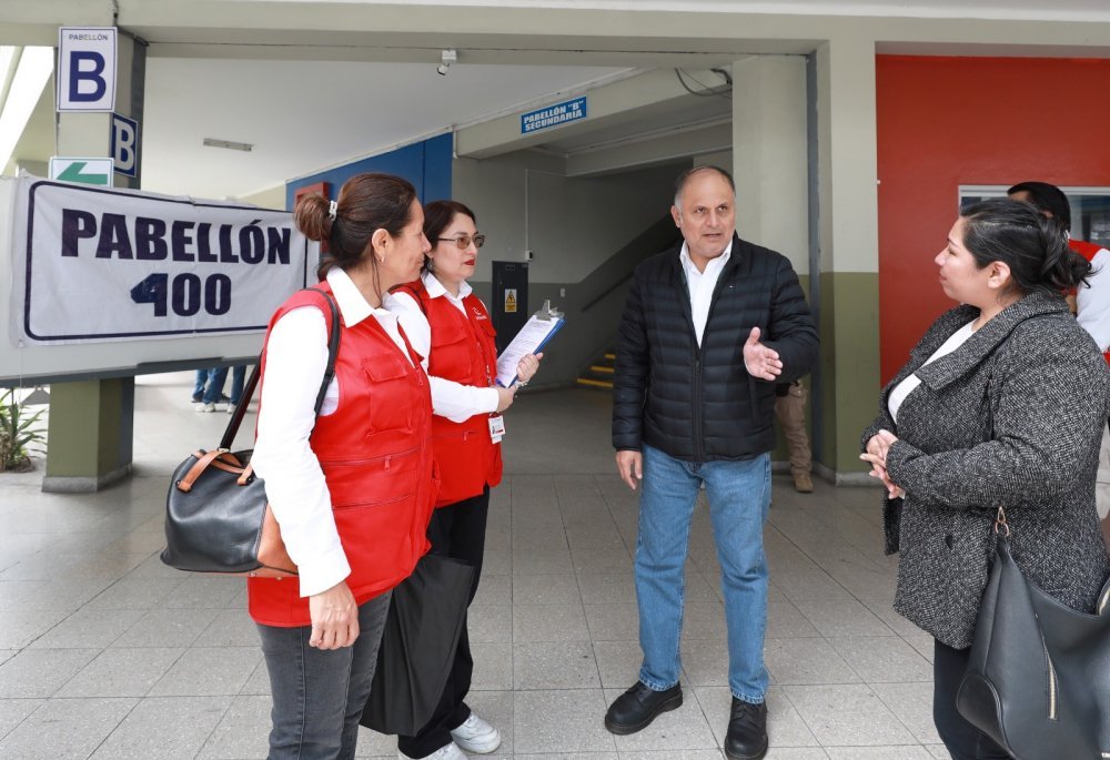 Auditores de Contraloría verificaron instalación de mesas de sufragio en más de 660 locales de votación a nivel nacional