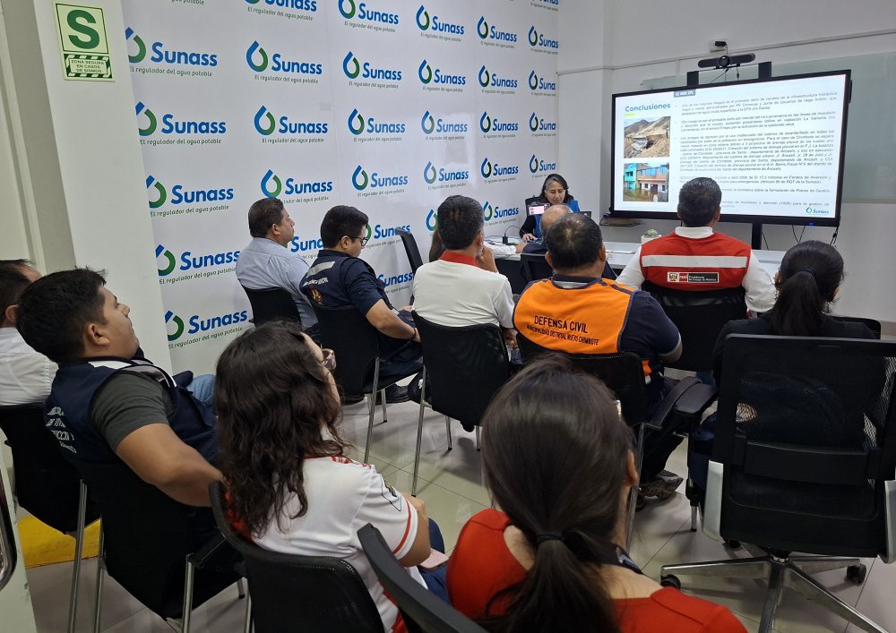 Sunass coordina medidas preventivas para asegurar el servicio de agua potable durante lluvias intensas en Chimbote, Casma y Huarmey